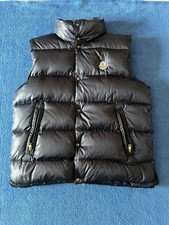 smanicato moncler
